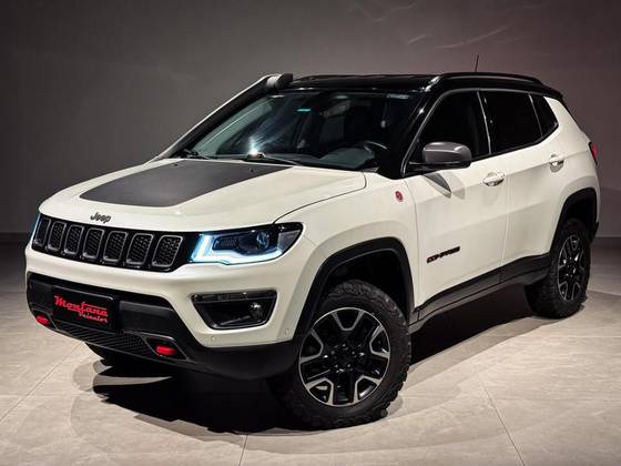 JEEP COMPASS 2.0 16V DIESEL TRAILHAWK 4X4 AUTOMÁTICO JEEP COMPASS 2.0 16V DIESEL TRAILHAWK 4X4 AUTOMÁTICO